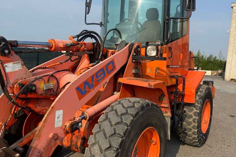 OmecoHub - Immagine FIAT KOBELCO W90